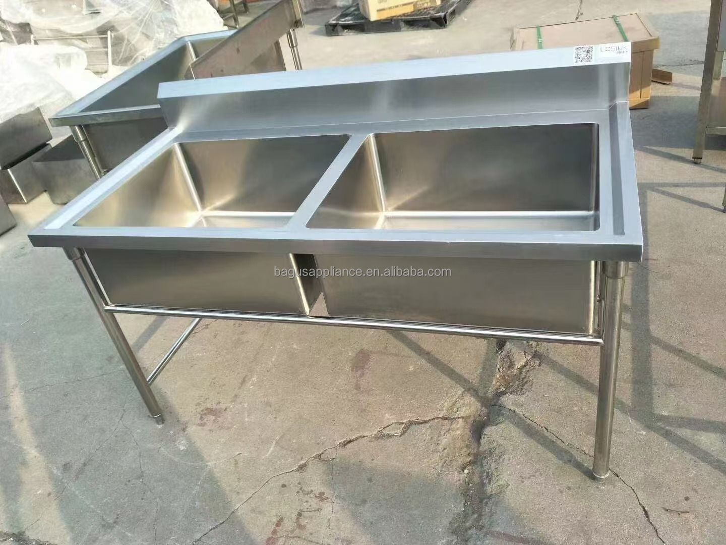 Hochwertige Edelstahl-Dreifach – Commercial Quality Kitchen Faucet Bewertung und Preis