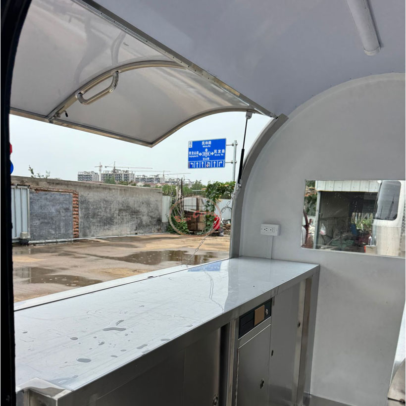 Große Direktvertrieb Imbisswag – Commercial Kitchen On Wheels Bewertung und Preis